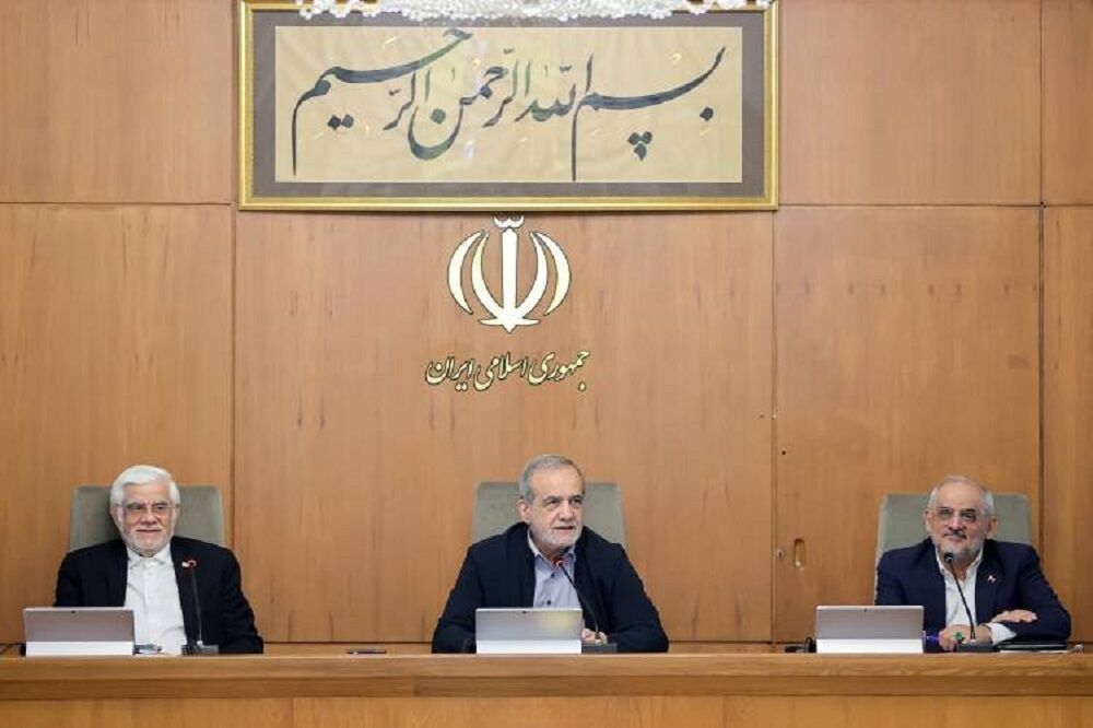 پیگیری‌های مستمر استاندار خوزستان به ثمر نشست؛ تصویب «ستاد توسعه خوزستان» و تصمیم دولت برای برگزاری جلسه استانی در خوزستان