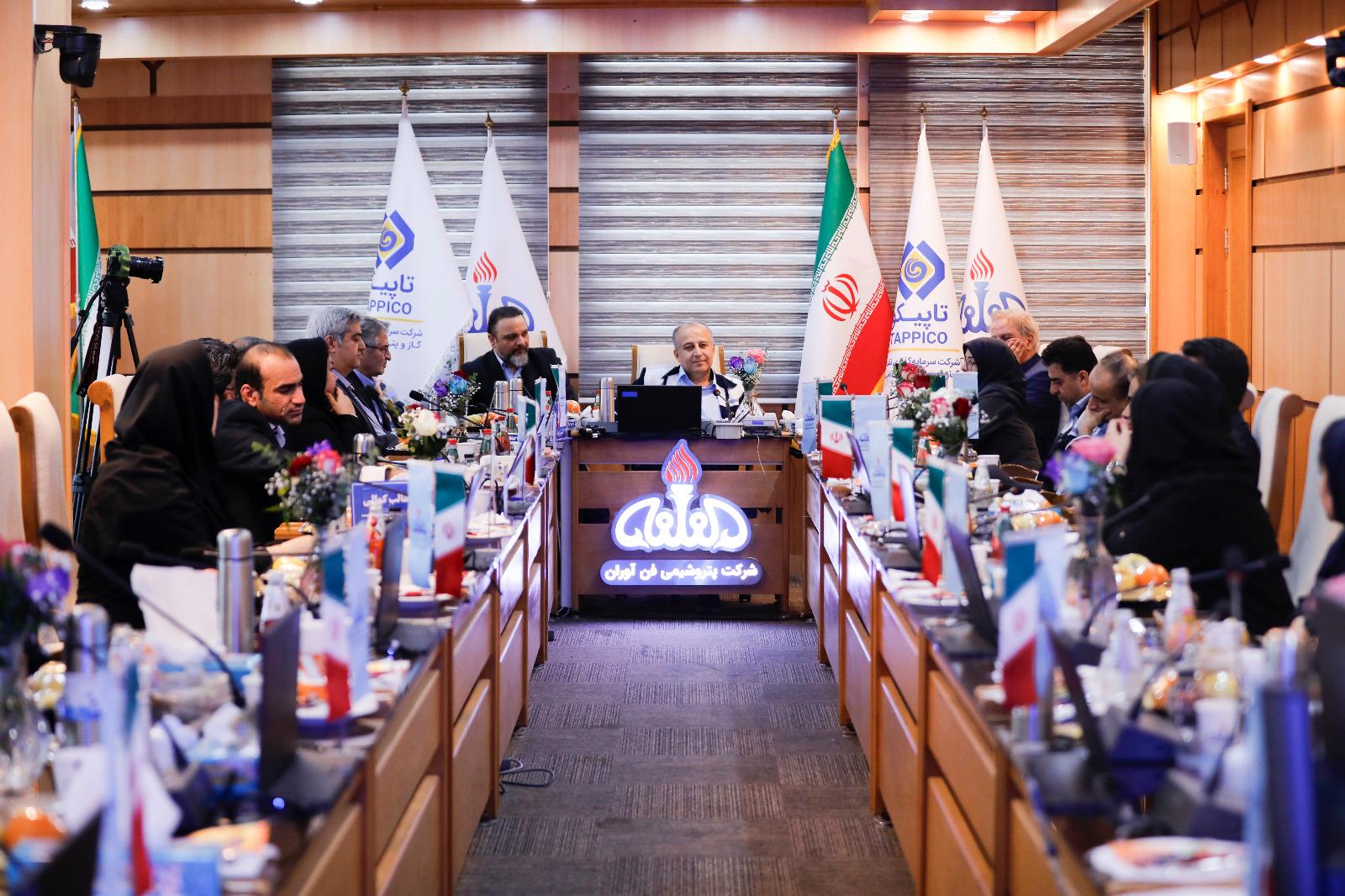 پتروشیمی فن‌آوران در چارچوب رویکرد راهبردی خود مبتنی بر بهبود مستمر، ارتقای بهره‌وری و استقرار نظام‌های نوین مدیریتی، در فرآیند ارزیابی دوازدهمین دوره جایزه تعالی صنعت پتروشیمی حضور یافت